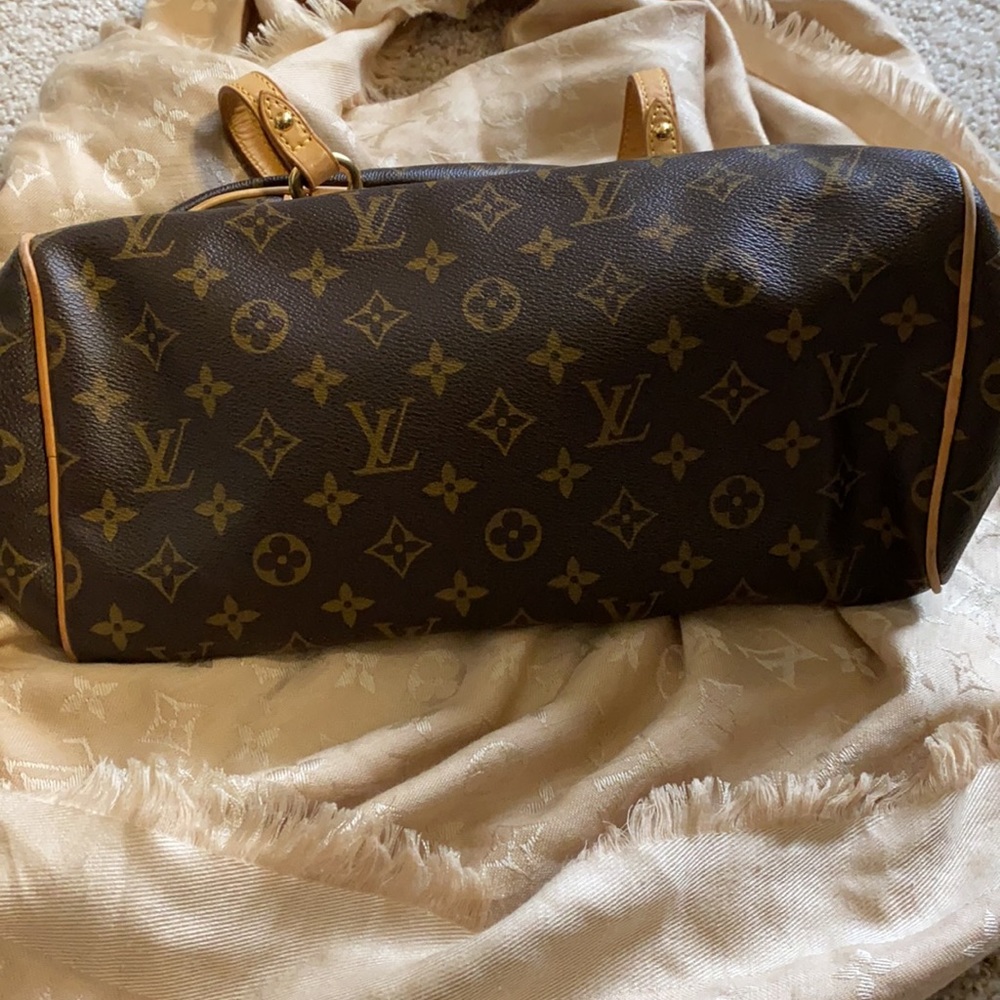 Authentic Louis Vuitton Montorgueil monogram - Picture 14 of 16